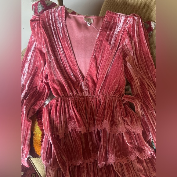 Hemant & Nandita Hot Pink Velvet Deep V Mini Dress with Embroidery Detail & Sash - Picture 1 of 6